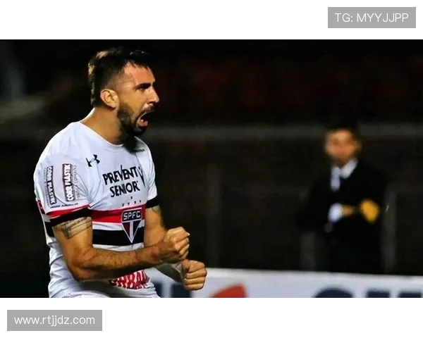 帕梅拉斯与克鲁塞罗激战正酣谁能在这场对决中笑到最后 帕梅拉斯与克鲁塞罗激战正酣谁能在这场对决中笑到最后