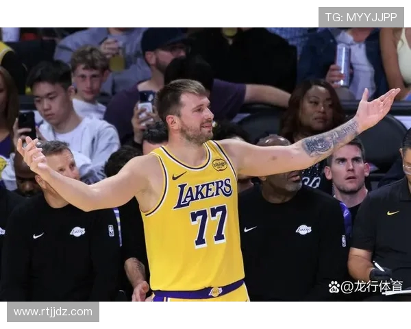 底特律活塞与湖人对决NBA赛场上的激情碰撞与荣耀之战