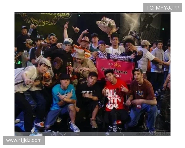 广州街舞队与北京街舞队赛后复盘分析团队配合与战术执行的精彩对决